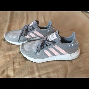 Adidas Originals Women’s Shift Run